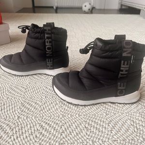 Kids’ ThermoBall™ Pull-On Waterproof Boots